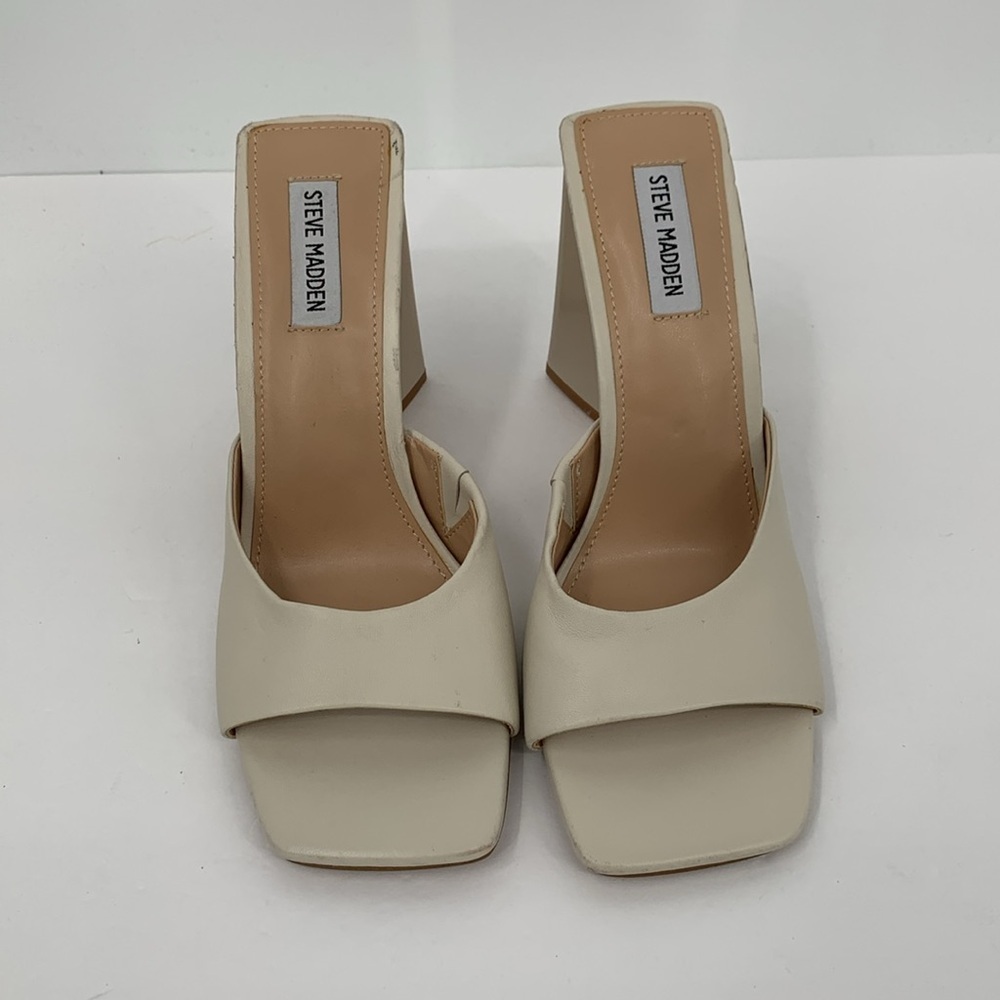 Steve Madden Twist slide heel sandal shoe sculptural heel triangle cream mule 10 - Picture 3 of 7